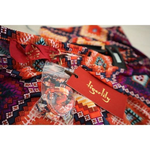 Tigerlily Women's Sz 6 Multicolor Strapless Zehra Playsuit Romper - Picture 7 of 12